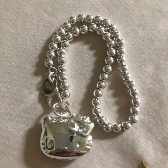 New 925 stamped Hello kitty Locket and Bracelet set - Picture 15 of 16